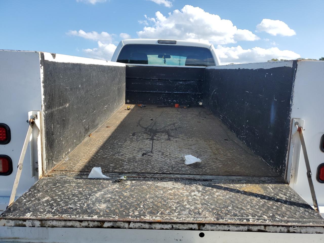 2015 Ford F350 Super Duty VIN: 1FDRF3F63FEB00460 Lot: 83923795