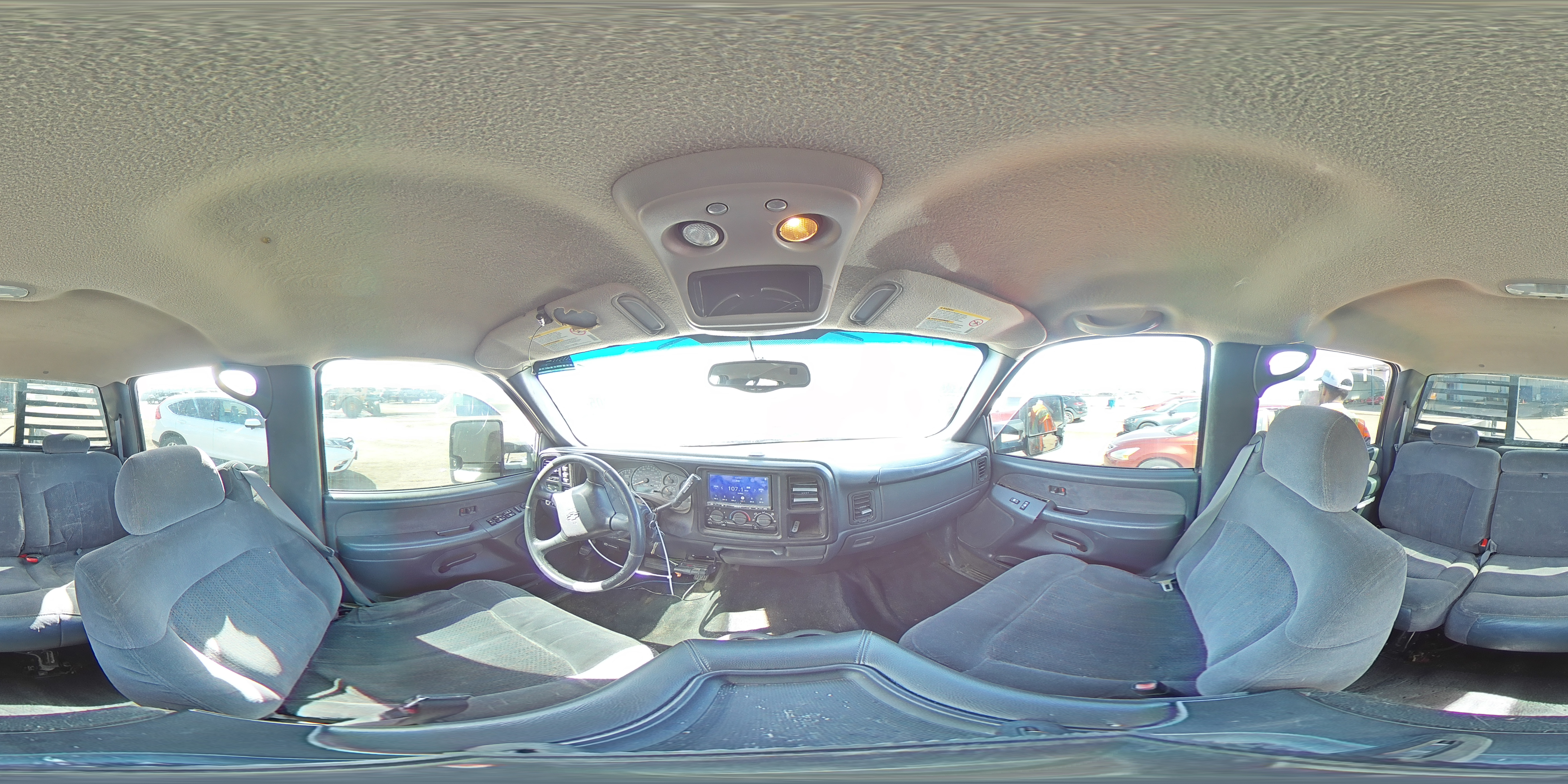 2002 Chevrolet Silverado K1500 Heavy Duty VIN: 1GCGK13U32F236851 Lot: 81763005