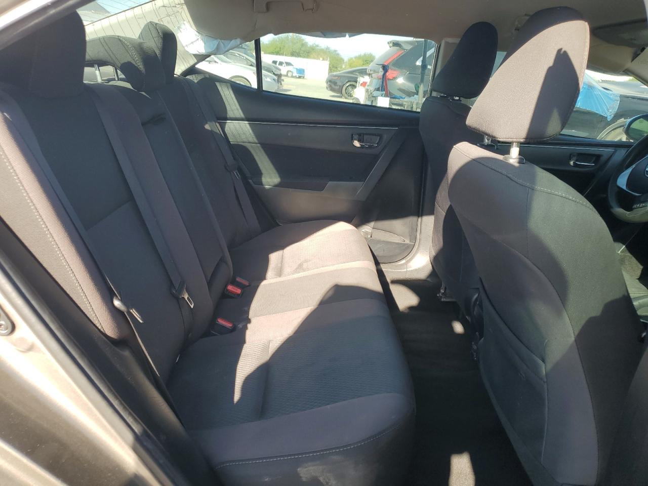 2018 Toyota Corolla L VIN: 2T1BURHE0JC046307 Lot: 80207055