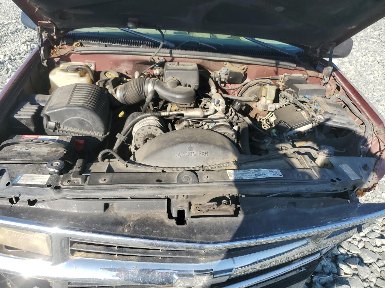 1998 Chevrolet Suburban K1500 VIN: 1GNFK16R6WJ370167 Lot: 81286735