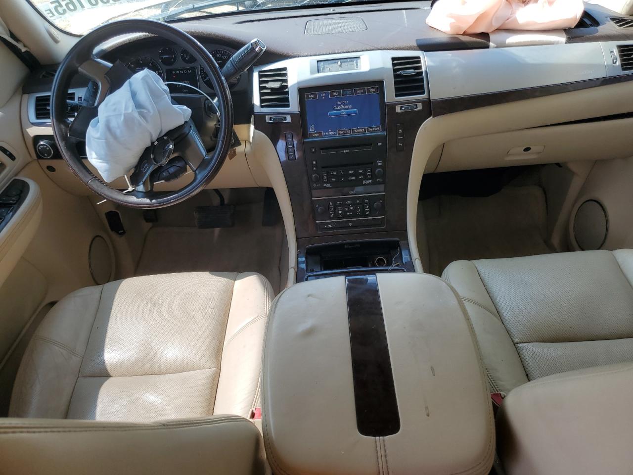 2008 Cadillac Escalade Luxury VIN: 1GYFK63848R242302 Lot: 80396165