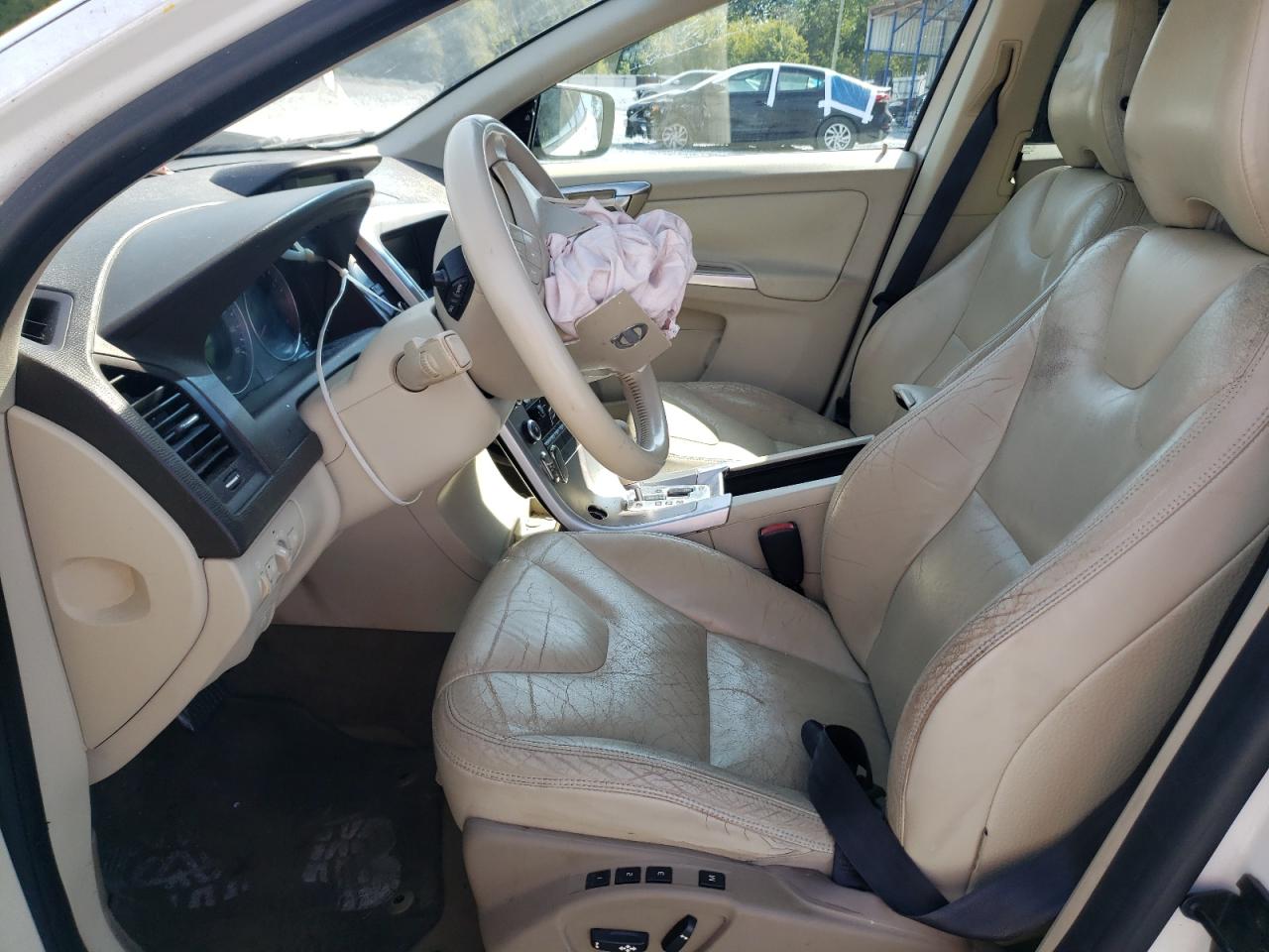 2010 Volvo Xc60 3.2 VIN: YV4982DL7A2075796 Lot: 71518815