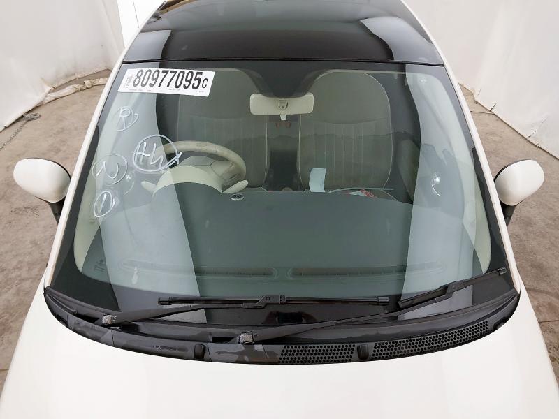 2011 FIAT 500 LOUNGE 