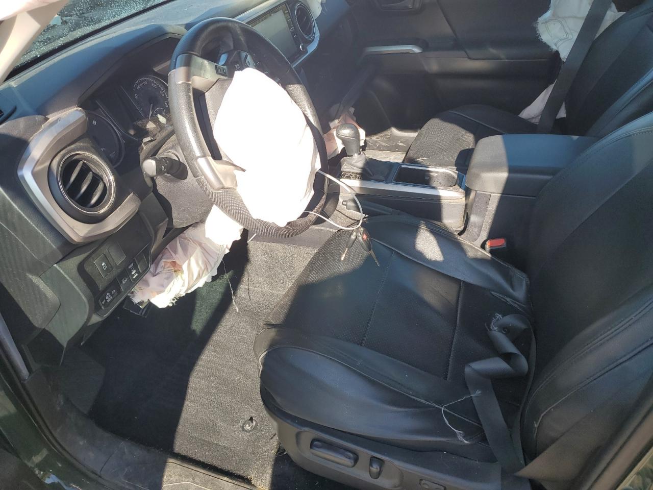 2021 Toyota Tacoma Double Cab VIN: 5TFCZ5AN5MX281400 Lot: 83818655