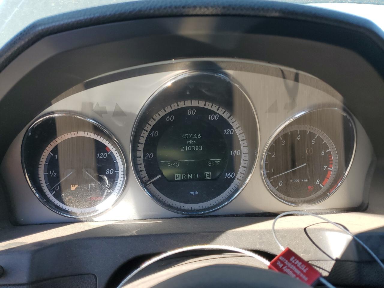 2011 Mercedes-Benz C 300 VIN: WDDGF5EBXBR153414 Lot: 92886805