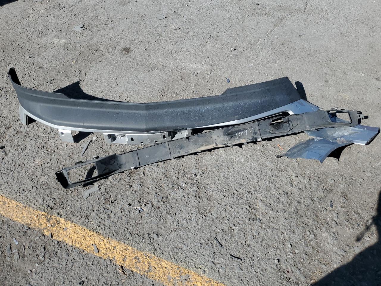 2015 Chevrolet Suburban C1500 Lt VIN: 1GNSCJKC6FR563787 Lot: 80755075