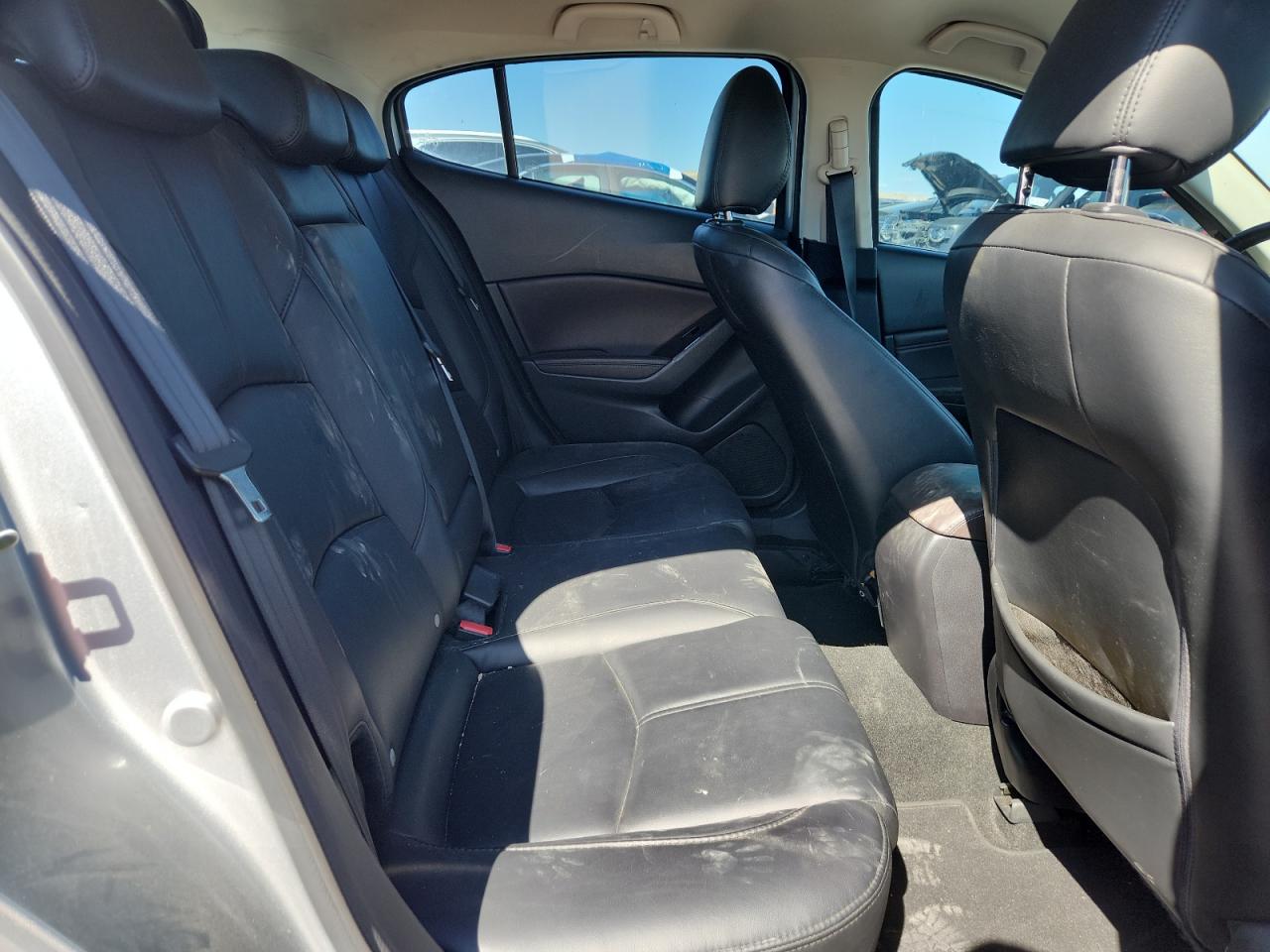 2018 Mazda 3 Touring VIN: 3MZBN1L3XJM202653 Lot: 82115015