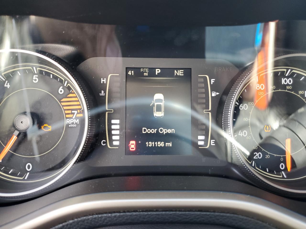 2016 Jeep Cherokee Latitude VIN: 1C4PJMCB4GW255483 Lot: 71304045