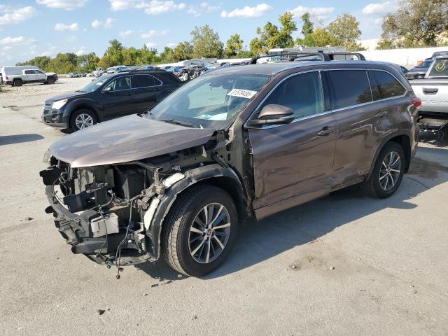  TOYOTA HIGHLANDER 2018 Коричневый
