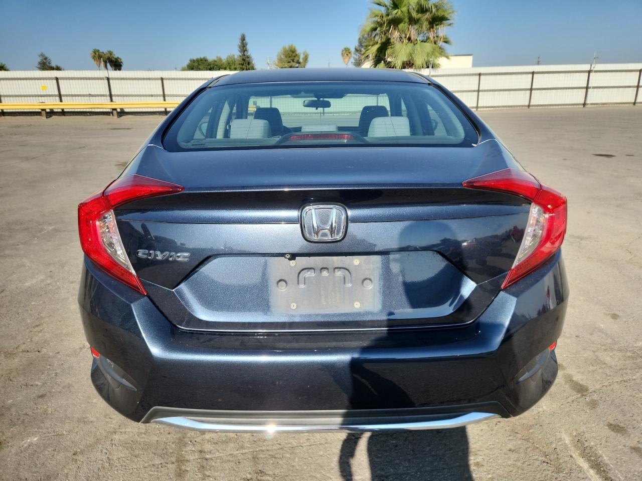 2019 Honda Civic Lx VIN: 19XFC2F69KE209661 Lot: 71458385