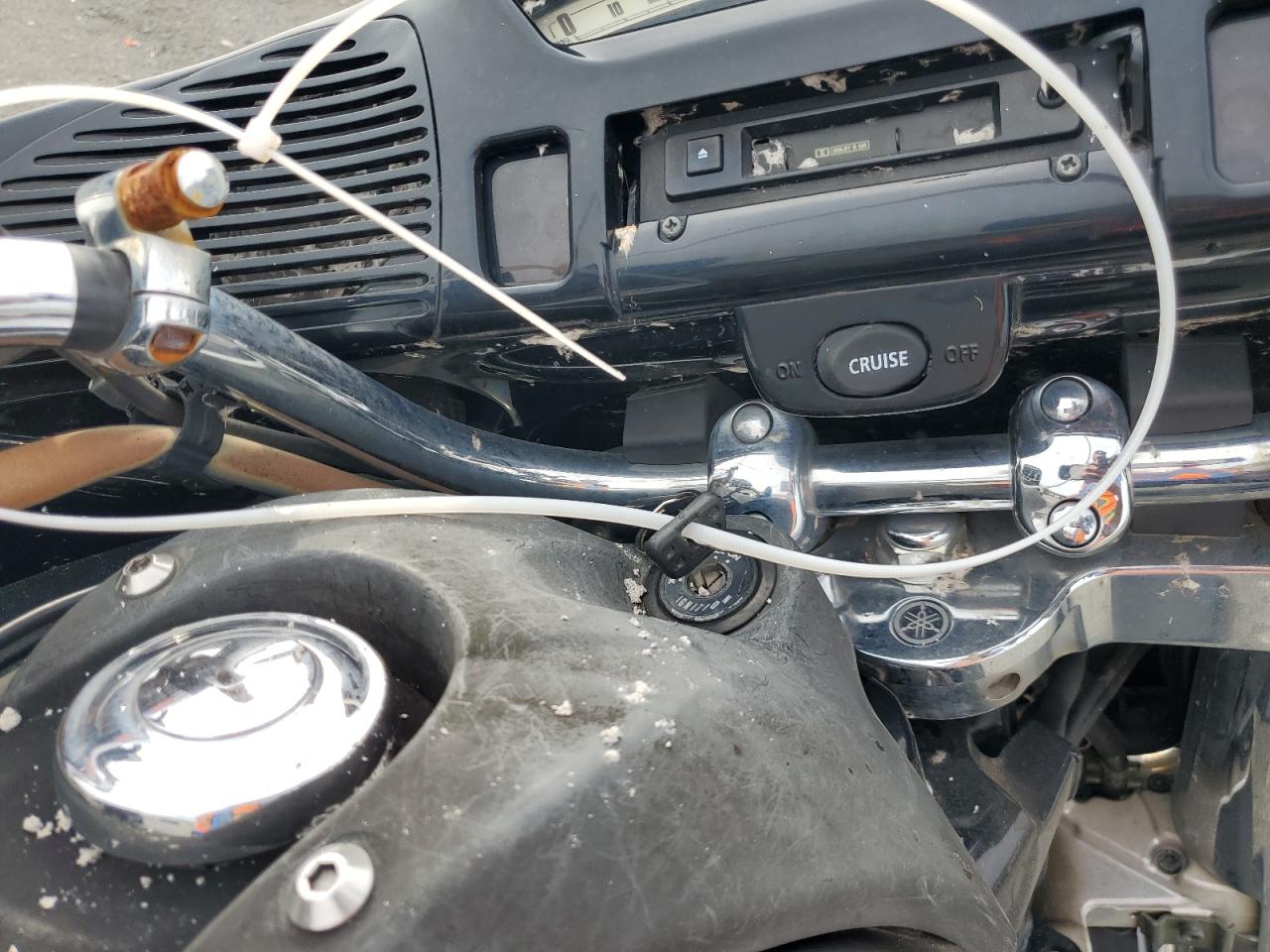 2002 Yamaha Xvz13 Tf VIN: JYAVP04E92A005701 Lot: 89647165