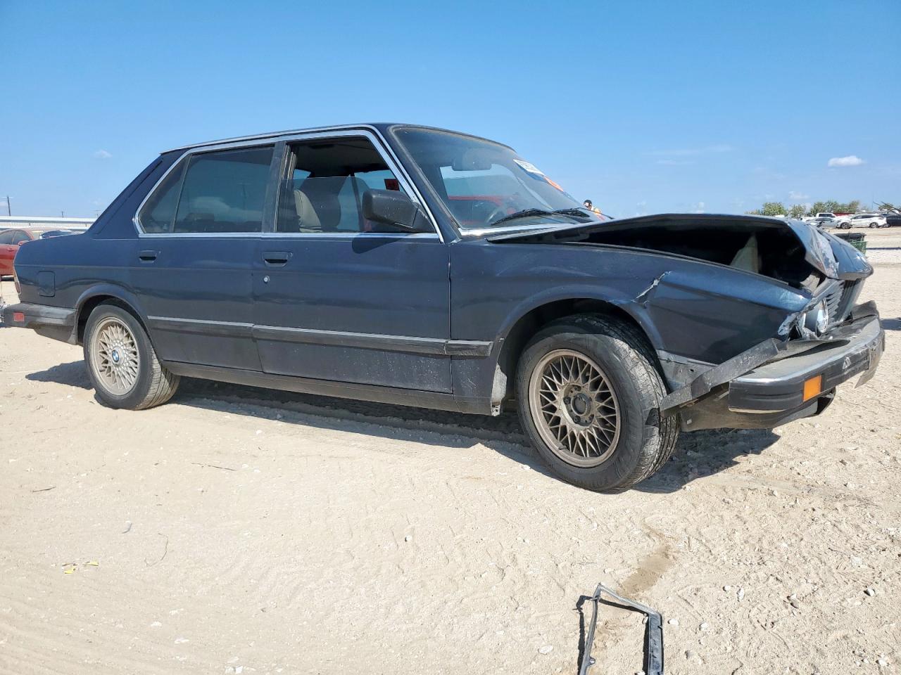 1986 BMW 528 E Automatic VIN: WBADK8300G9703381 Lot: 83903985