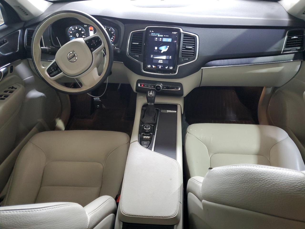 2020 Volvo Xc90 T5 Momentum VIN: YV4102PK1L1617247 Lot: 70779875