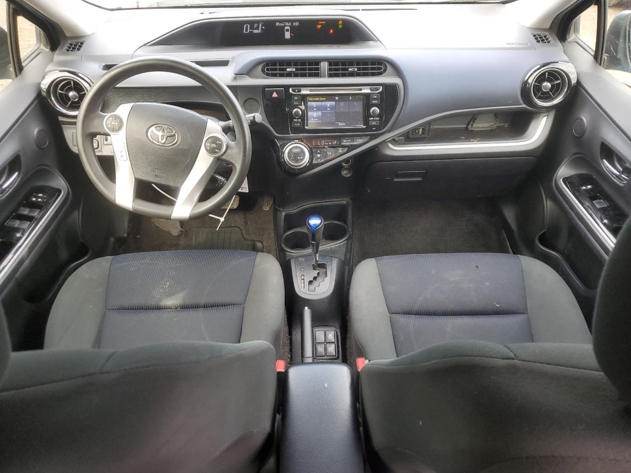 2016 Toyota Prius C VIN: JTDKDTB31G1590462 Lot: 84227095