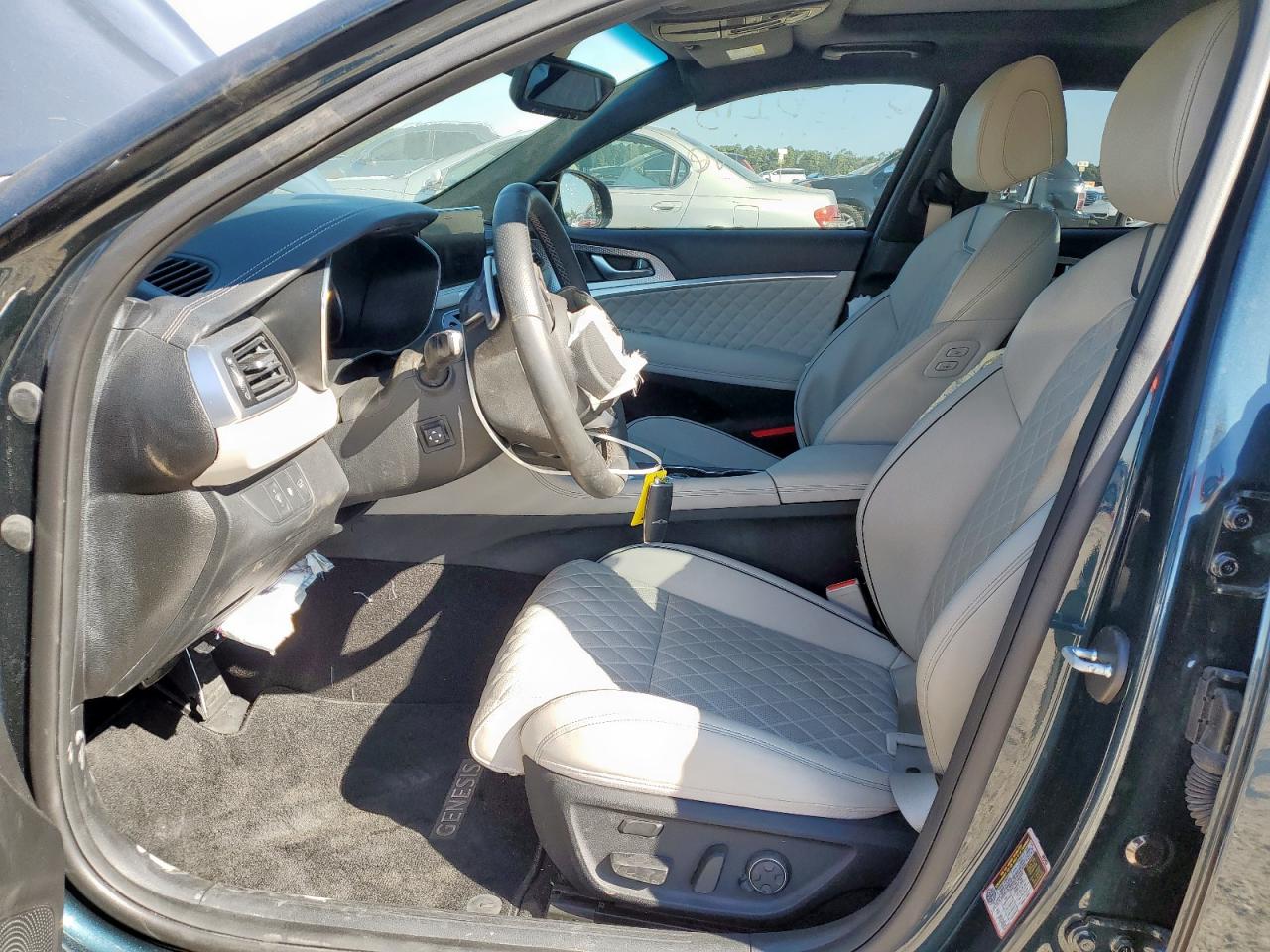 2023 Genesis G70 Base VIN: KMTG54TE6PU123918 Lot: 84436195