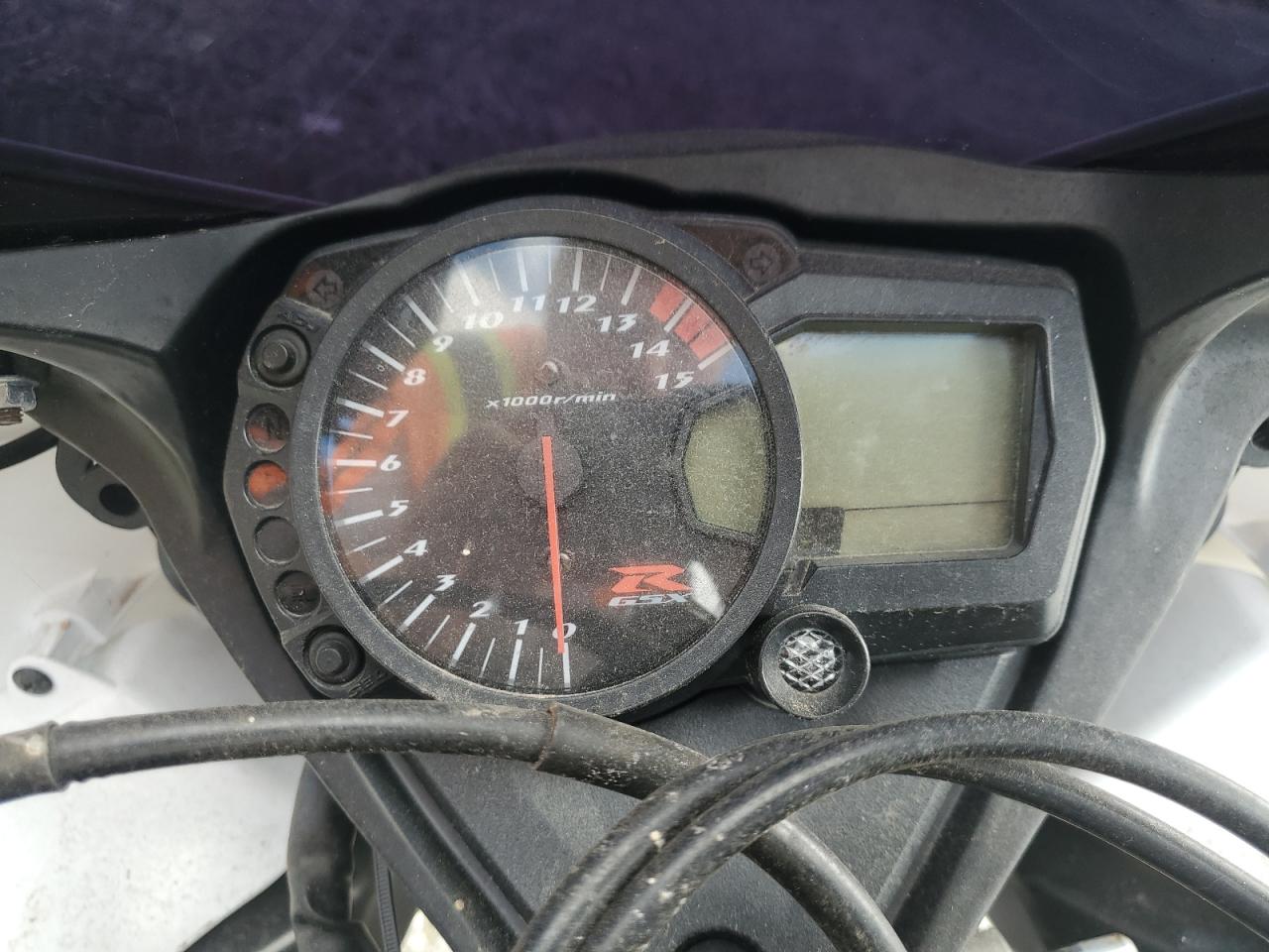 2005 Suzuki Gsx-R1000 VIN: JS1GT76A152109037 Lot: 84010795