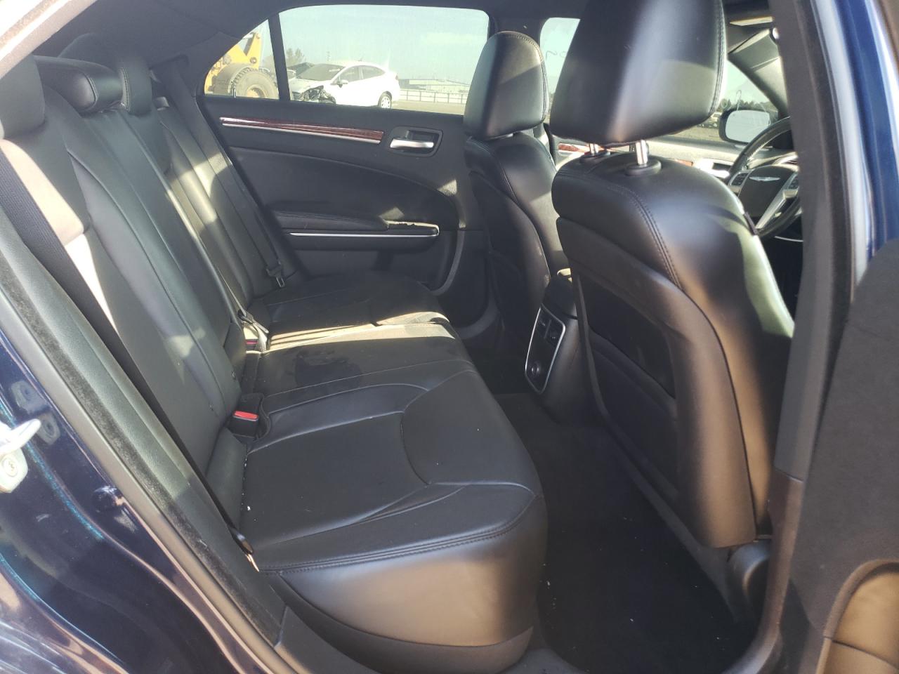 2013 Chrysler 300 VIN: 2C3CCARG1DH564658 Lot: 84033735