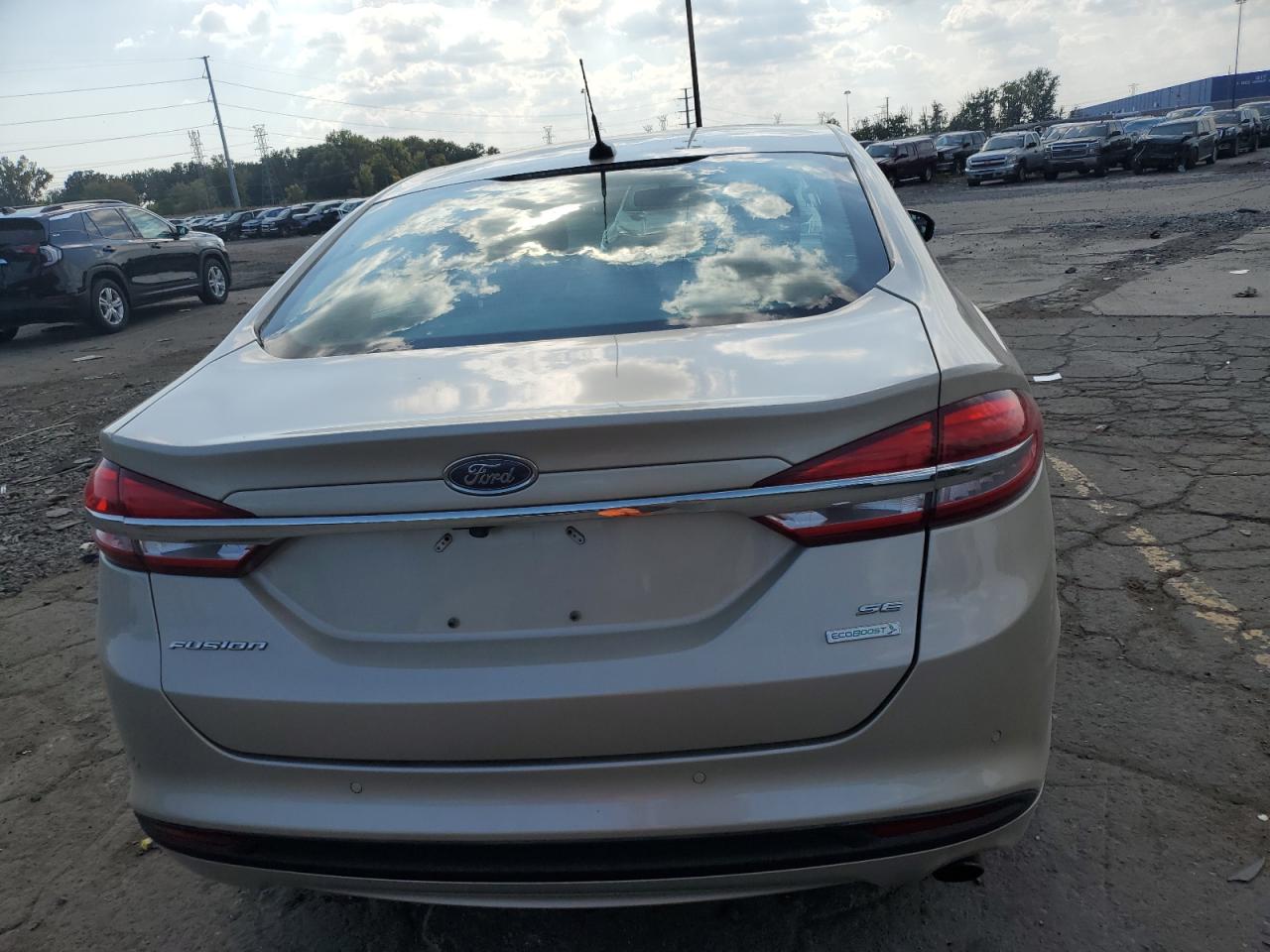 2017 Ford Fusion Se VIN: 3FA6P0HD9HR139607 Lot: 81387565