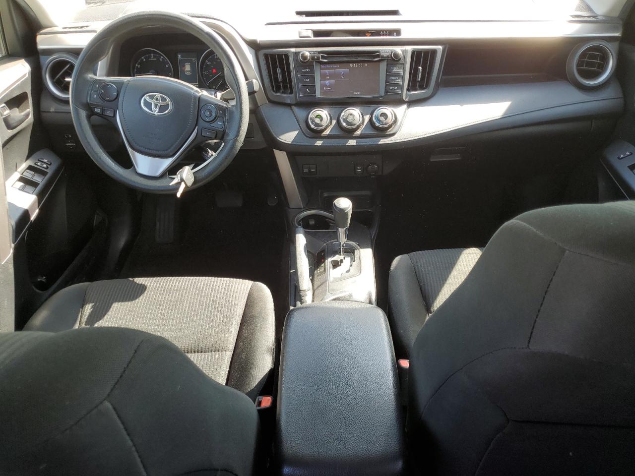 2017 Toyota Rav4 Le VIN: JTMZFREV9HJ715962 Lot: 80786745