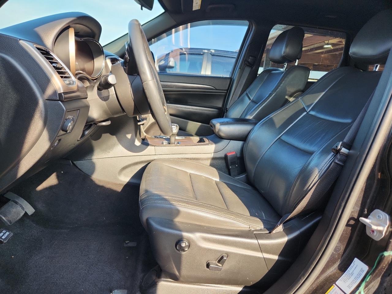 2015 Jeep Grand Cherokee Laredo VIN: 1C4RJEAGXFC629401 Lot: 83867015