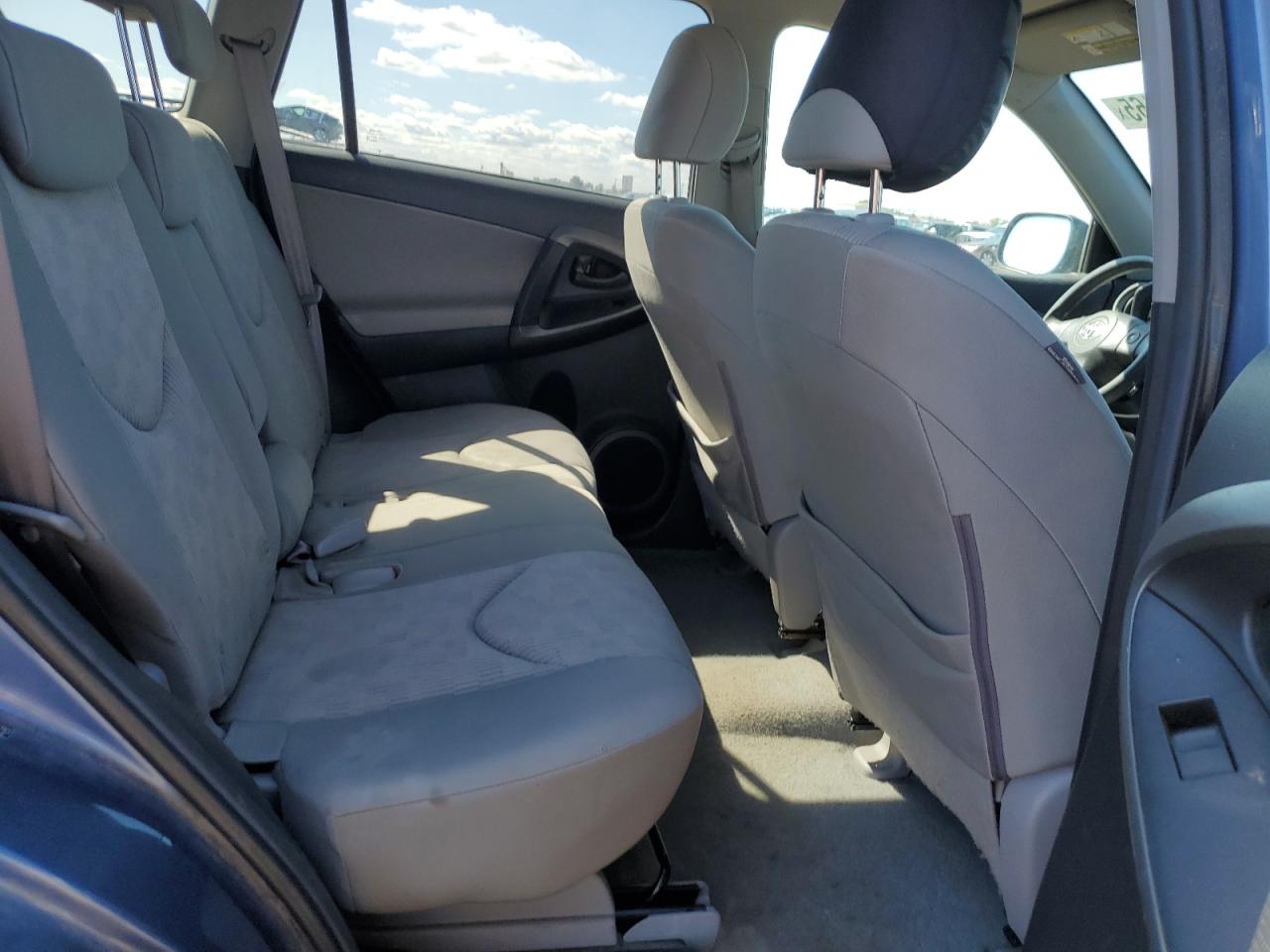 2010 Toyota Rav4 VIN: 2T3BF4DV8AW054793 Lot: 81144165