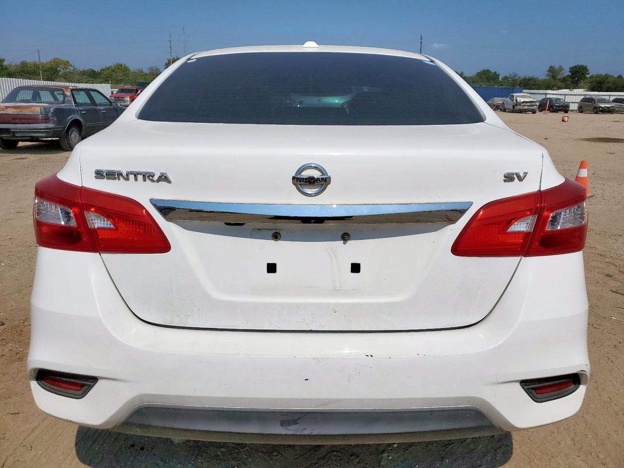 2017 Nissan Sentra S VIN: 3N1AB7AP5HY333849 Lot: 81285015