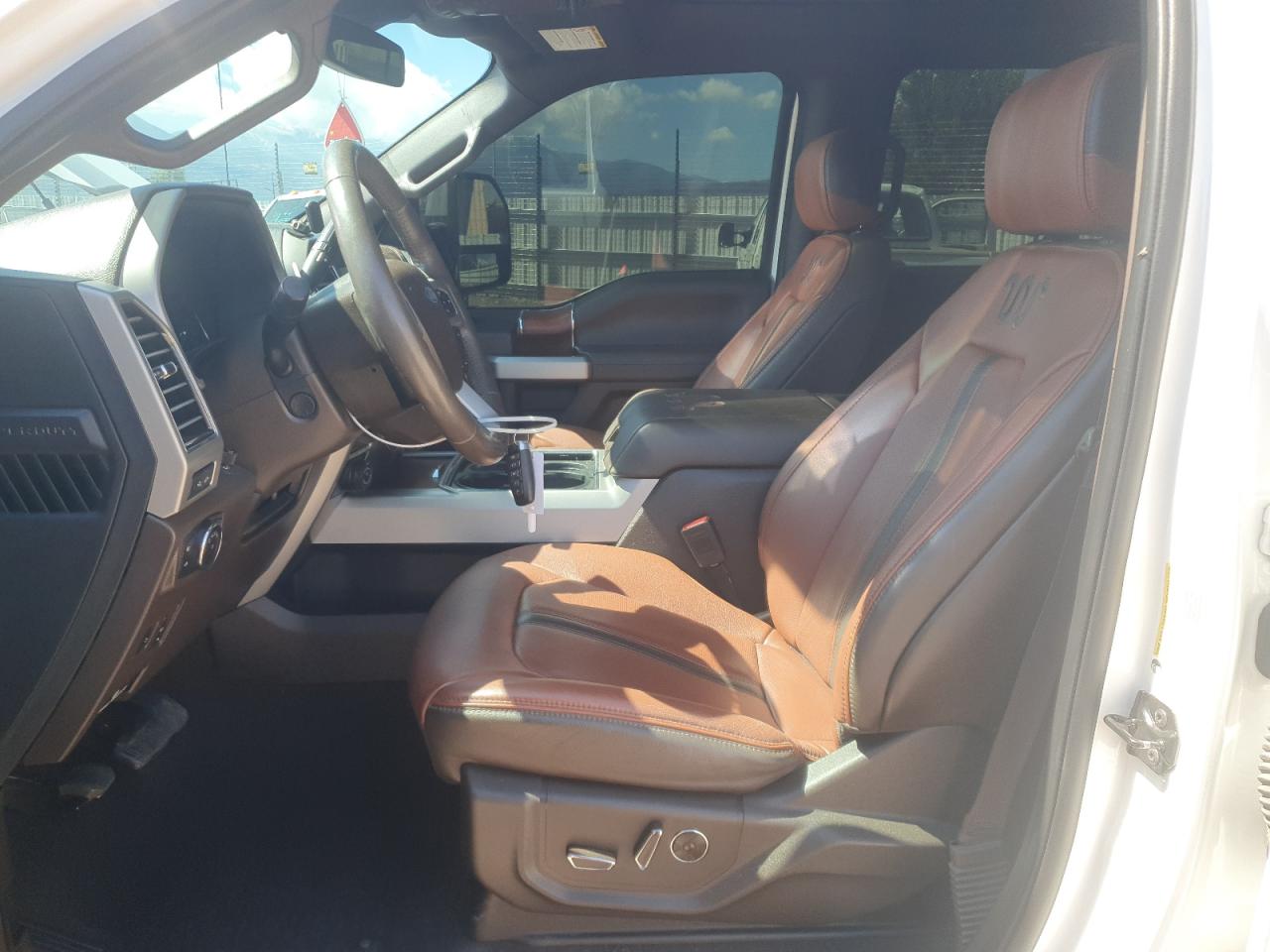 2020 Ford F350 Super Duty VIN: 1FT8W3BT8LEC71132 Lot: 81153175