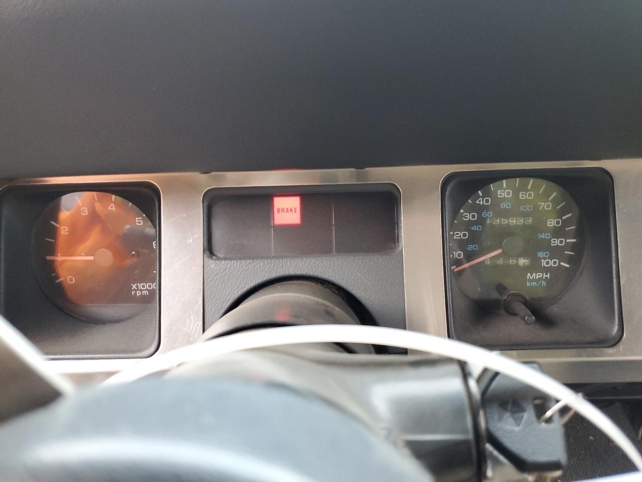 1992 Jeep Wrangler / Yj VIN: 2J4FY29S5NJ502494 Lot: 83780605