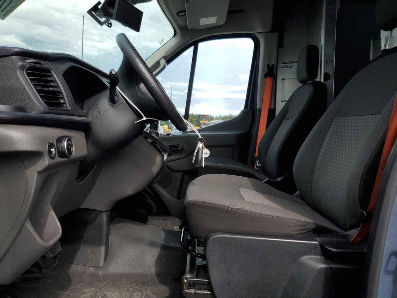 2020 Ford Transit T-250 VIN: 1FTBR3X8XLKB04810 Lot: 72027425