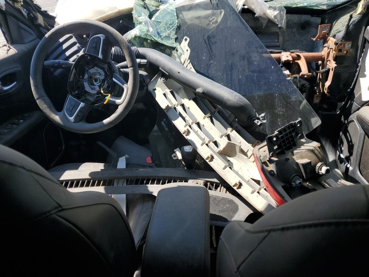 2018 Jeep Compass Limited VIN: 3C4NJCCBXJT420466 Lot: 83857425