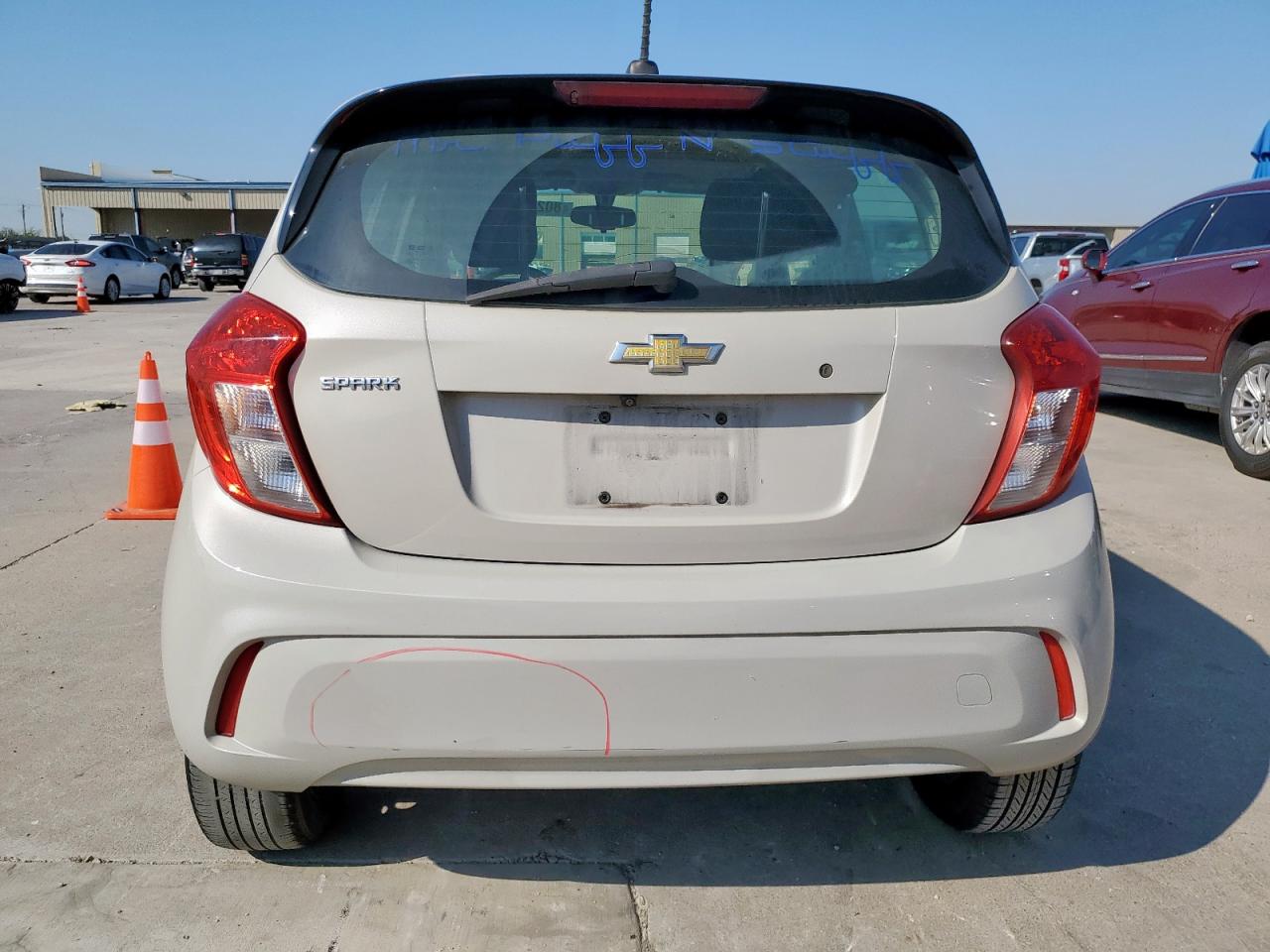 2018 Chevrolet Spark Ls VIN: KL8CB6SA5JC424086 Lot: 80206555