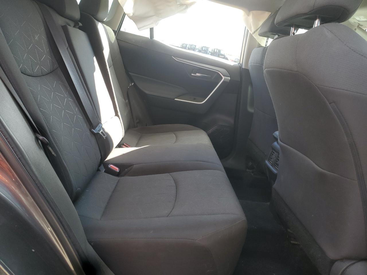 2022 Toyota Rav4 Xle VIN: 2T3P1RFV9NC265748 Lot: 71361995