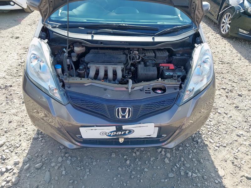2014 HONDA JAZZ ES PLUS