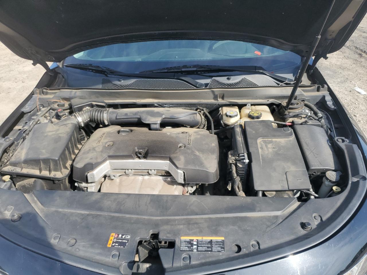 2018 Chevrolet Impala Lt VIN: 1G1105SA5JU121679 Lot: 83990365