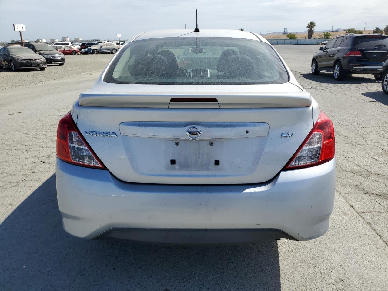 2017 Nissan Versa S VIN: 3N1CN7AP6HL874342 Lot: 81301985