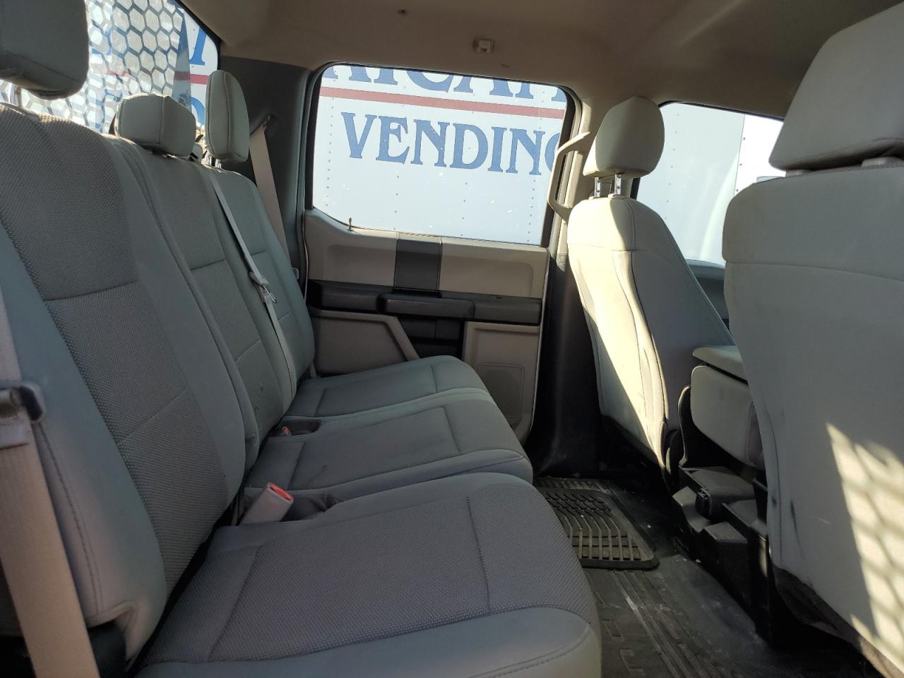 2017 Ford F550 Super Duty VIN: 1FD0W5HT0HED95057 Lot: 81381605