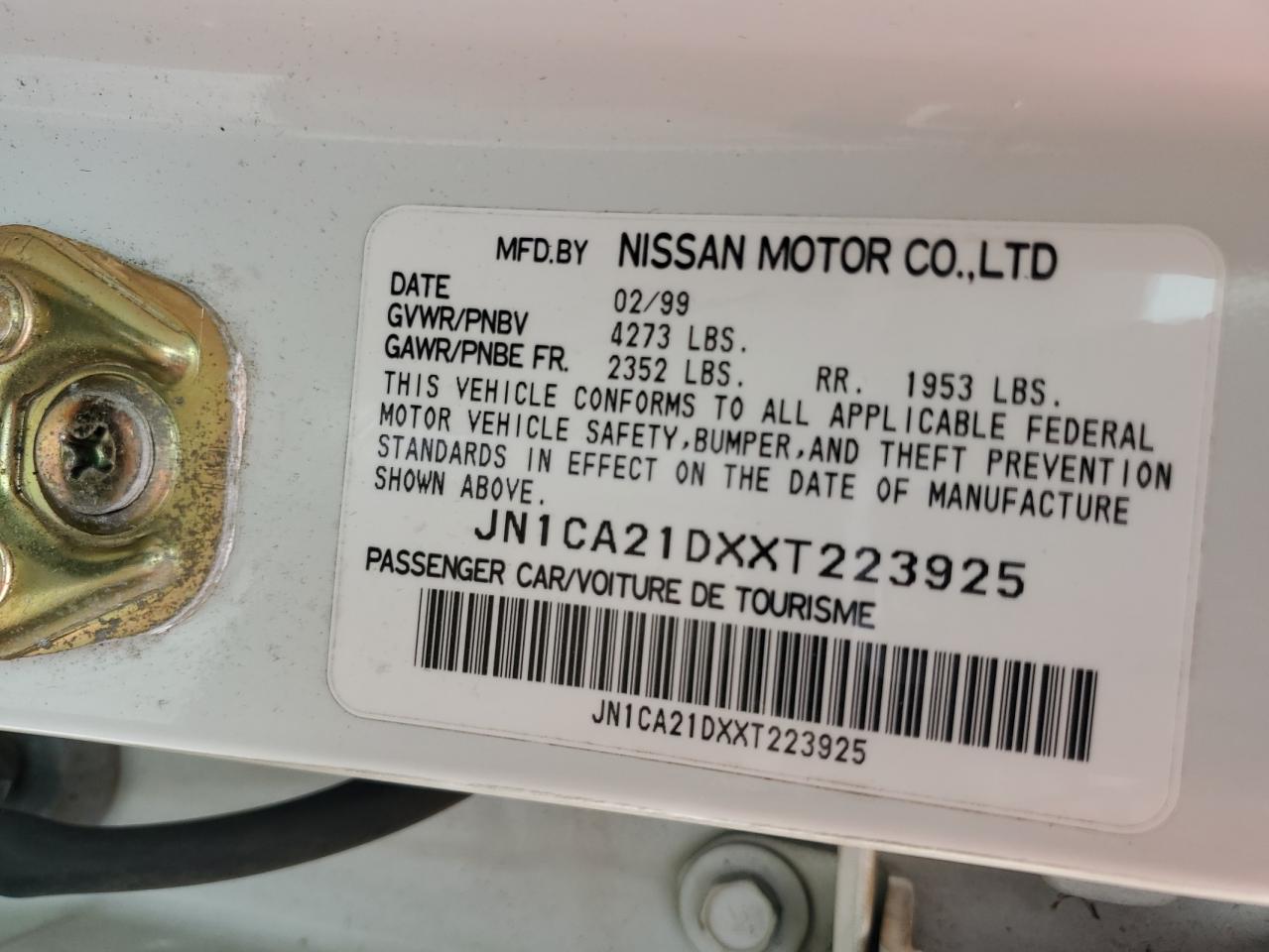 1999 Nissan Maxima Gle VIN: JN1CA21DXXT223925 Lot: 81882165