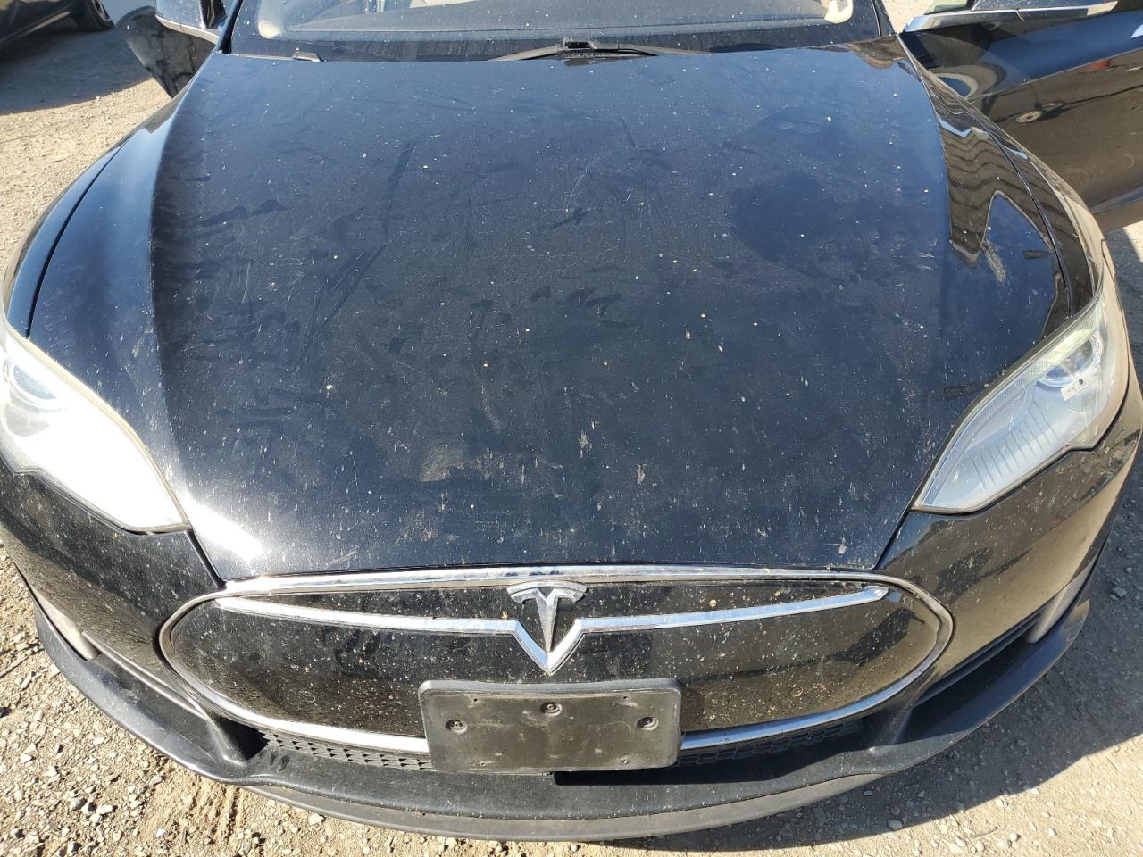 2013 Tesla Model S VIN: 5YJSA1DG4DFP09296 Lot: 70921895