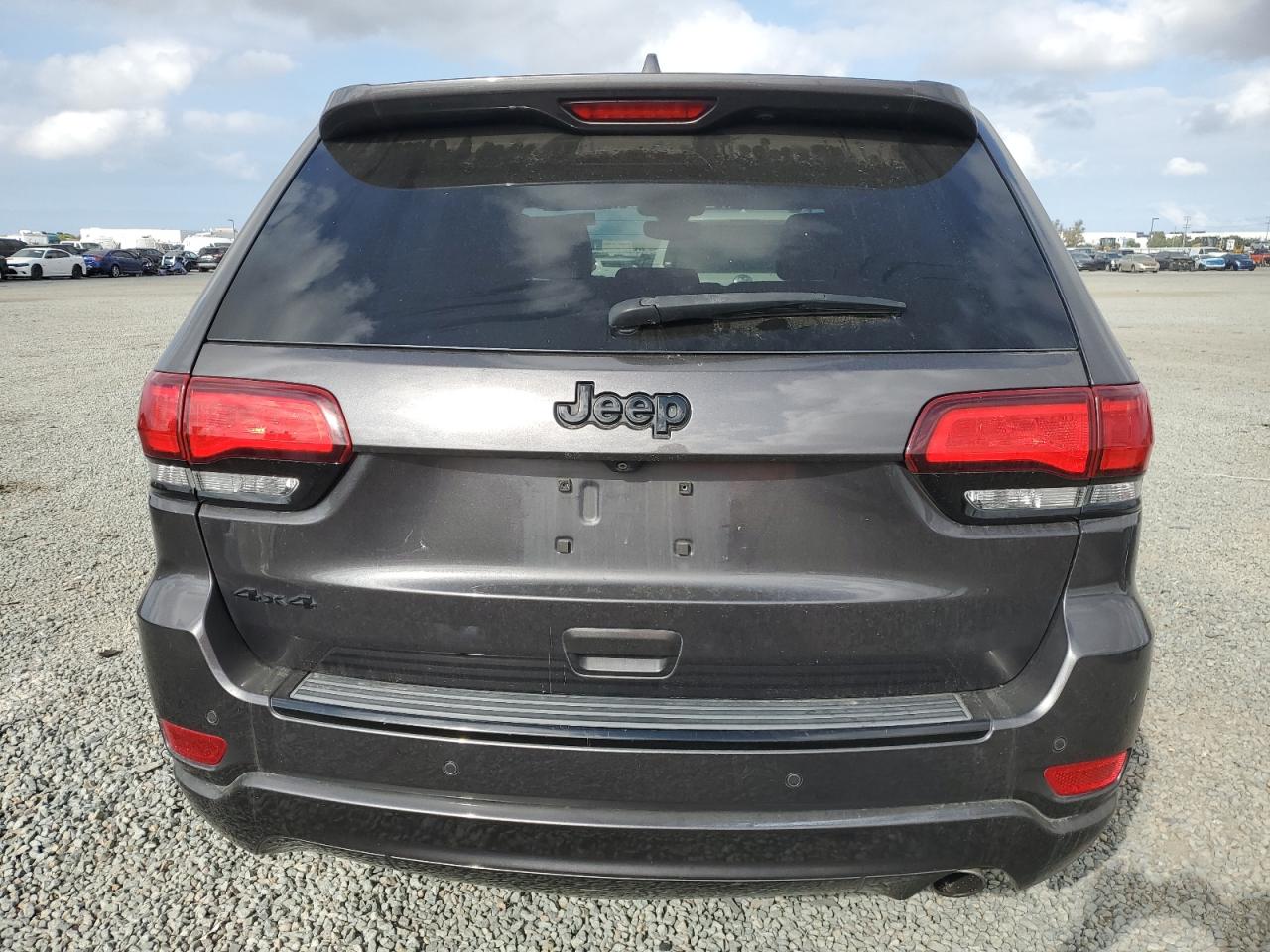 2018 Jeep Grand Cherokee Laredo VIN: 1C4RJFAG6JC171189 Lot: 84475275