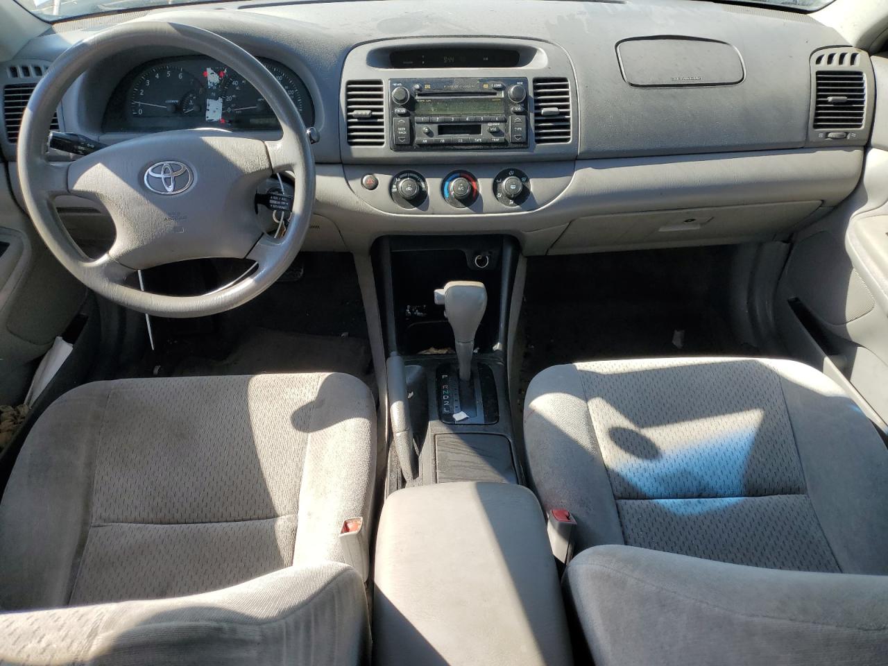 2003 Toyota Camry Le VIN: 4T1BE32K53U229681 Lot: 70791335