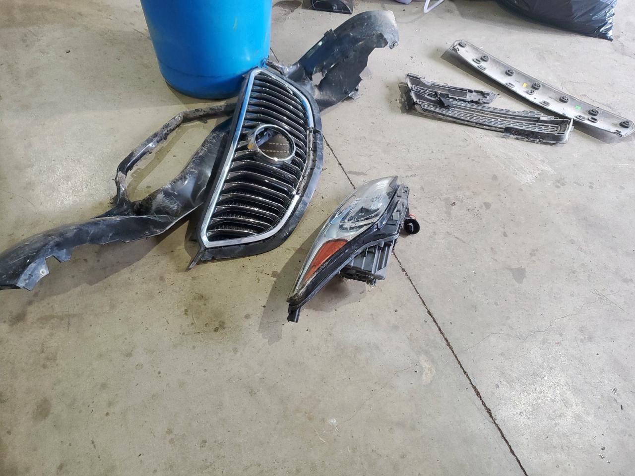 2017 Buick Envision Essence VIN: LRBFXBSA7HD143179 Lot: 83811995