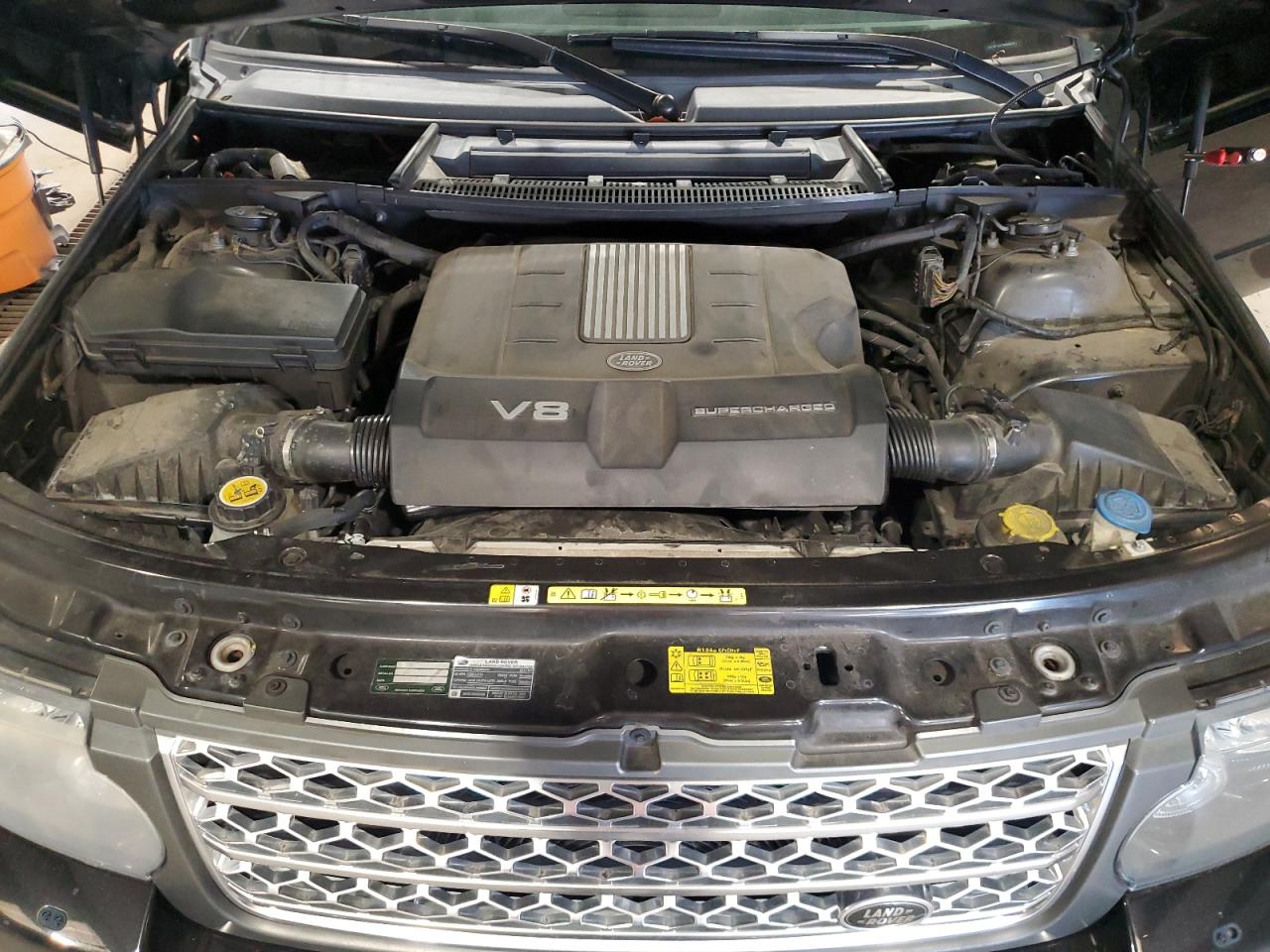 2009 Land Rover Range Rover Hse Luxury VIN: SALMF1E41BA348400 Lot: 81210175