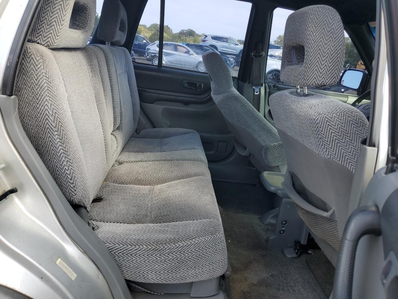 1998 Honda Cr-V Lx VIN: JHLRD1843WC056257 Lot: 72054745