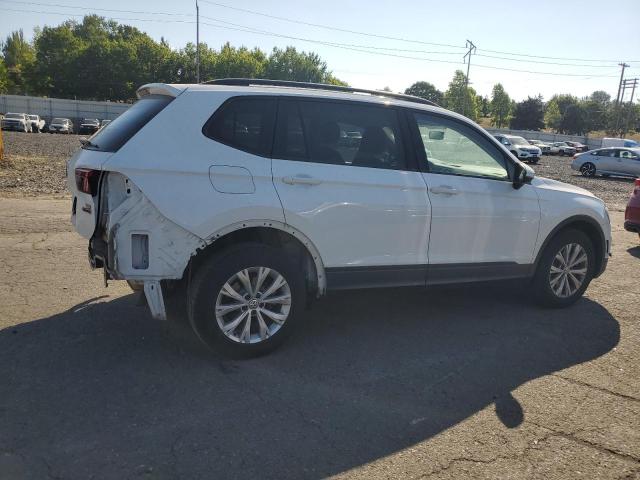  VOLKSWAGEN TIGUAN 2018 Белы