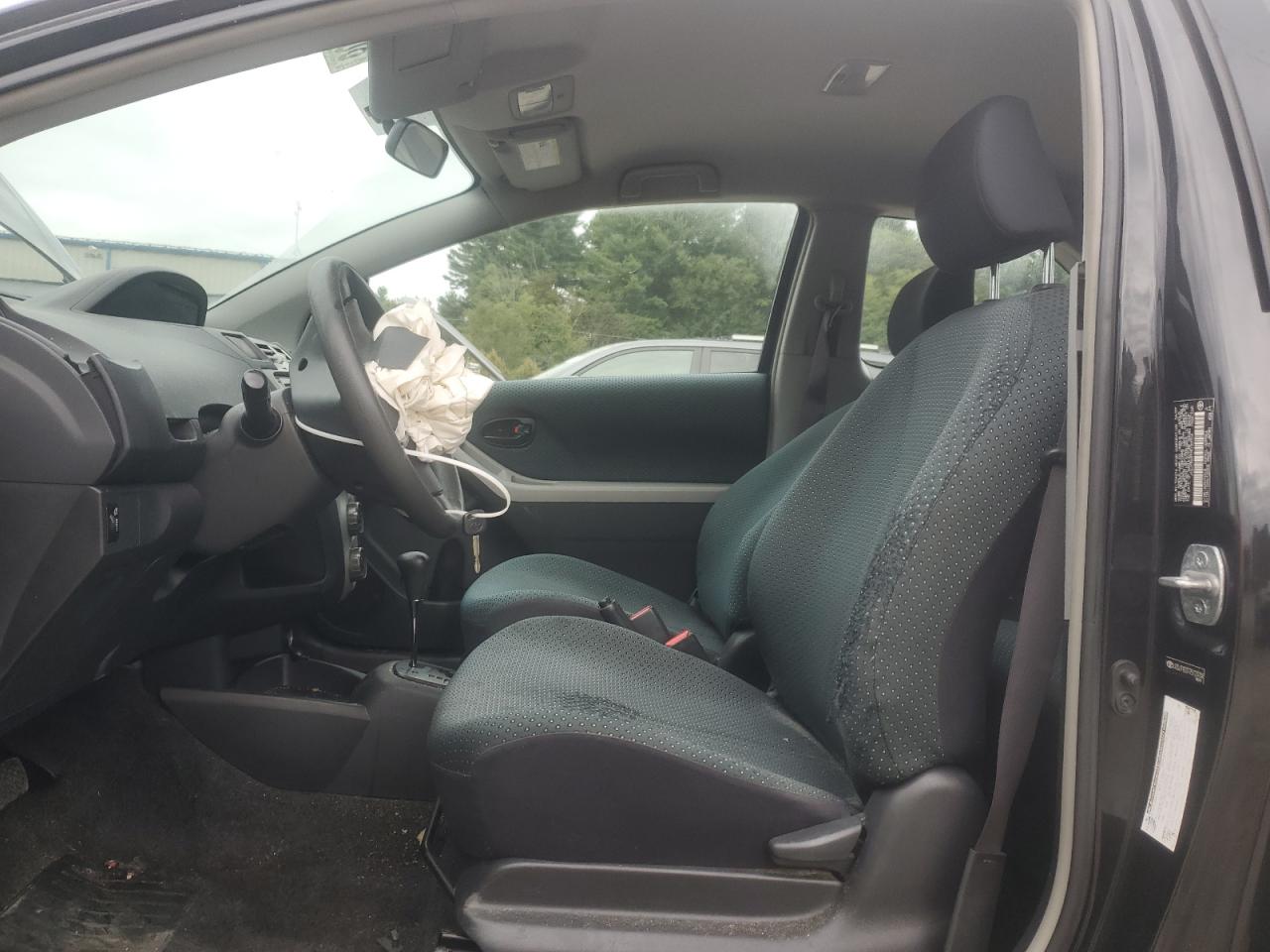 2007 Toyota Yaris VIN: JTDJT923775123704 Lot: 80174615