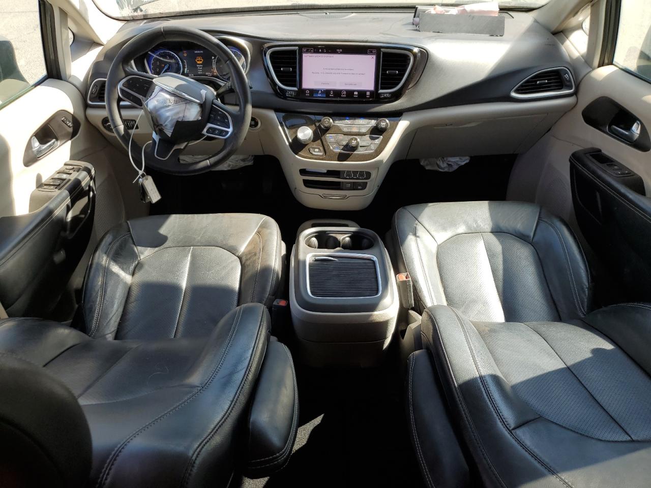 2022 Chrysler Pacifica Touring L VIN: 2C4RC1BG5NR114300 Lot: 71880665