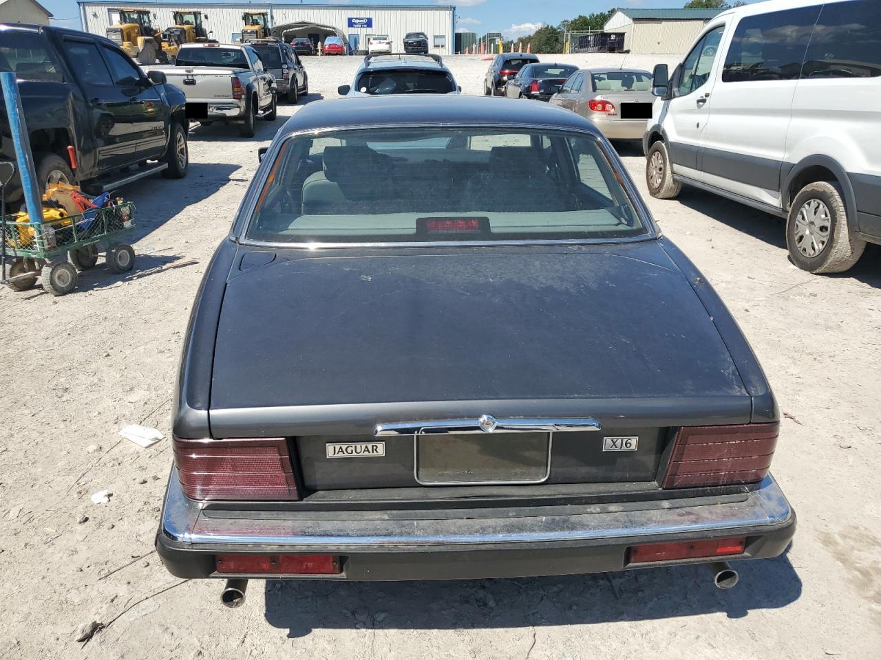 1988 Jaguar Xj6 VIN: SAJHV1646JC548526 Lot: 81043425