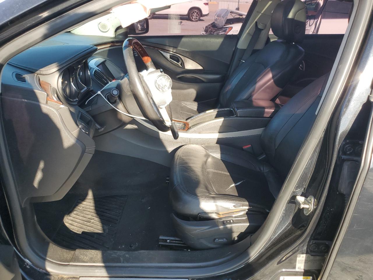 2010 Buick Lacrosse Cxs VIN: 1G4GE5GV2AF252129 Lot: 80272385