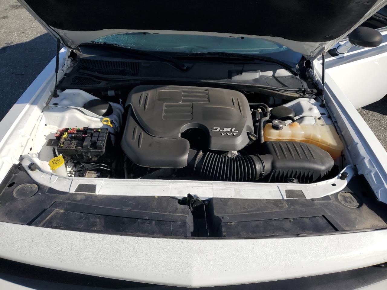 2016 Dodge Challenger Sxt VIN: 2C3CDZAG8GH225715 Lot: 80194815