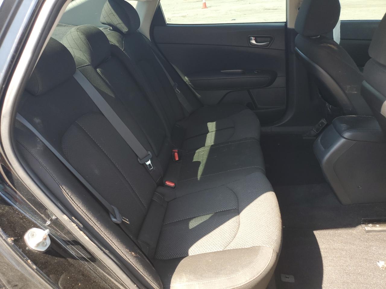 2017 Kia Optima Lx VIN: 5XXGT4L37HG126871 Lot: 81320585